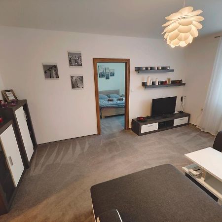 Apartman V Centru Karlovy Vary Exterior photo